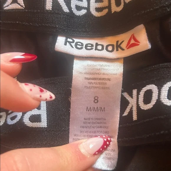 Reebok boys Black and Red Sports Shorts - Picture 2 of 3